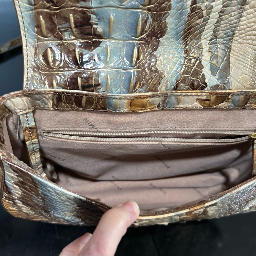 Brahmin Nadine Caribou Melbourne Croc embossed Shoulder/Crossbody Leather Bag - Picture 4 of 13